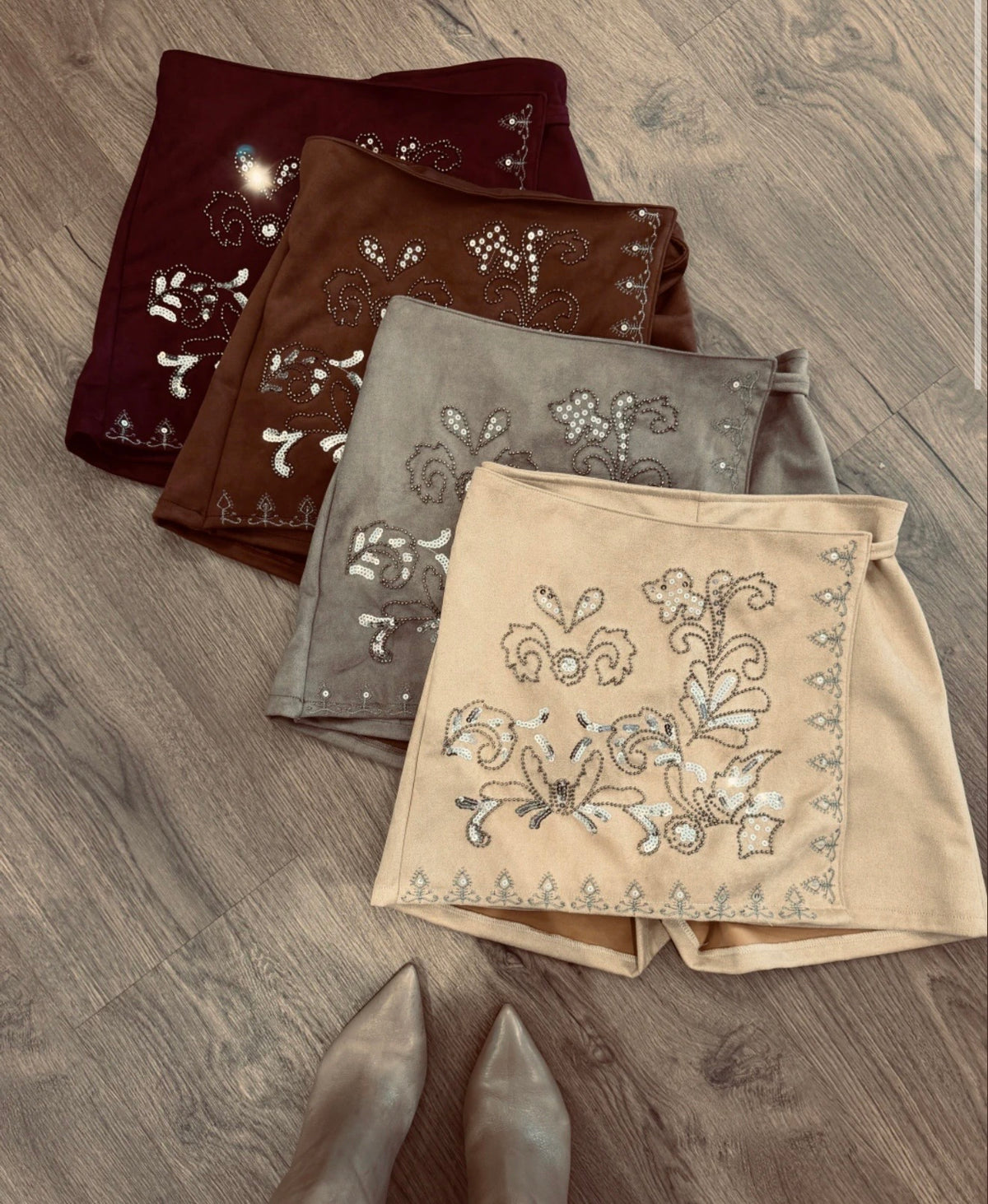 Short Pollera Logi
