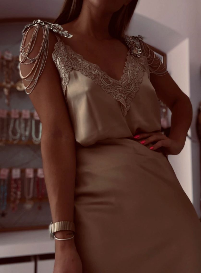Pollera Rosa