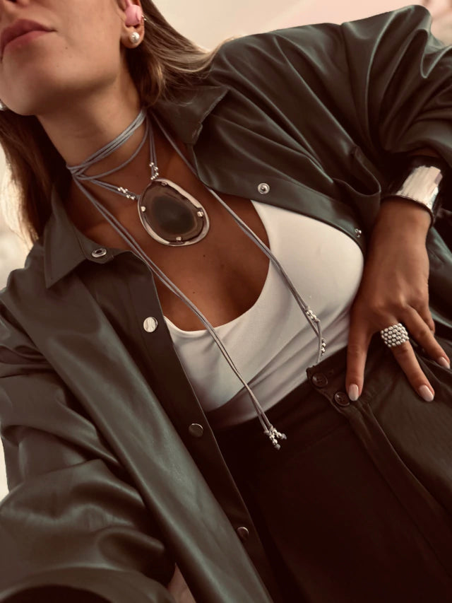 Chocker Isa