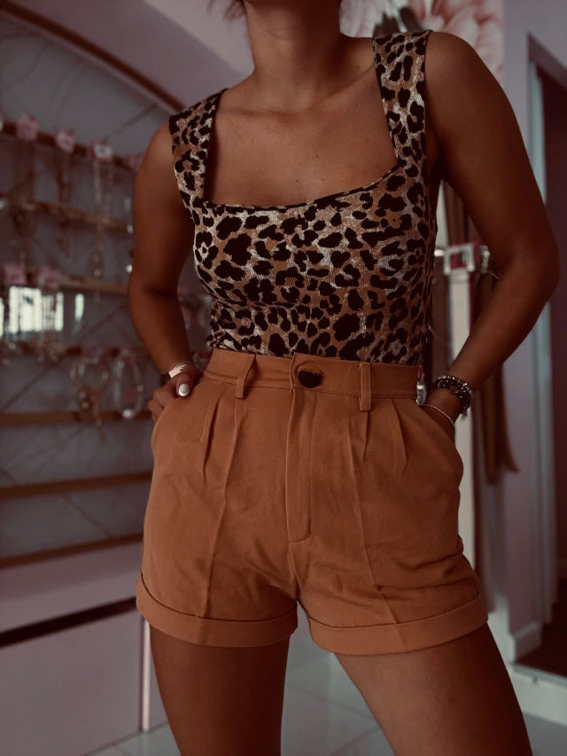 Short Ágata
