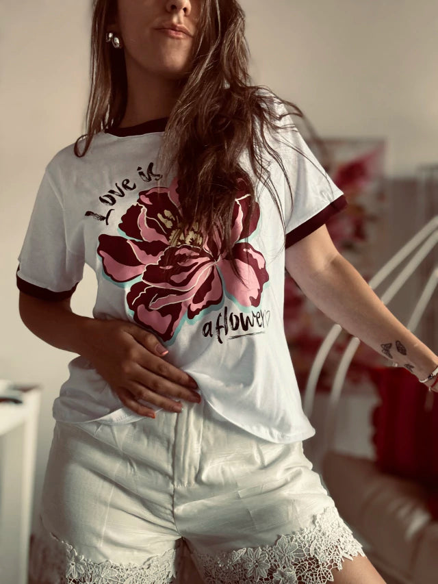 Remera Flower