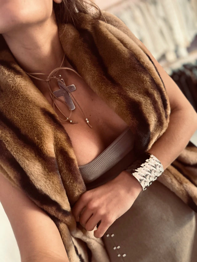 Chocker cruz