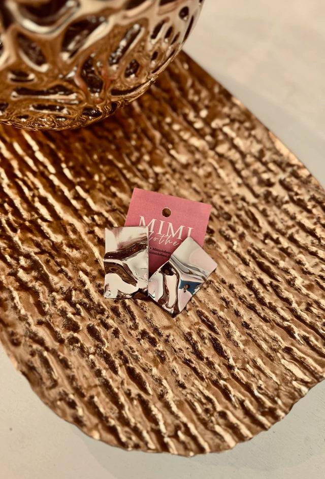 Aros Adi